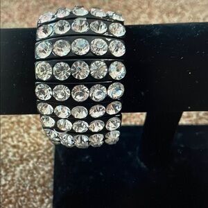 Wide rhinestone fashion stretch bracelet